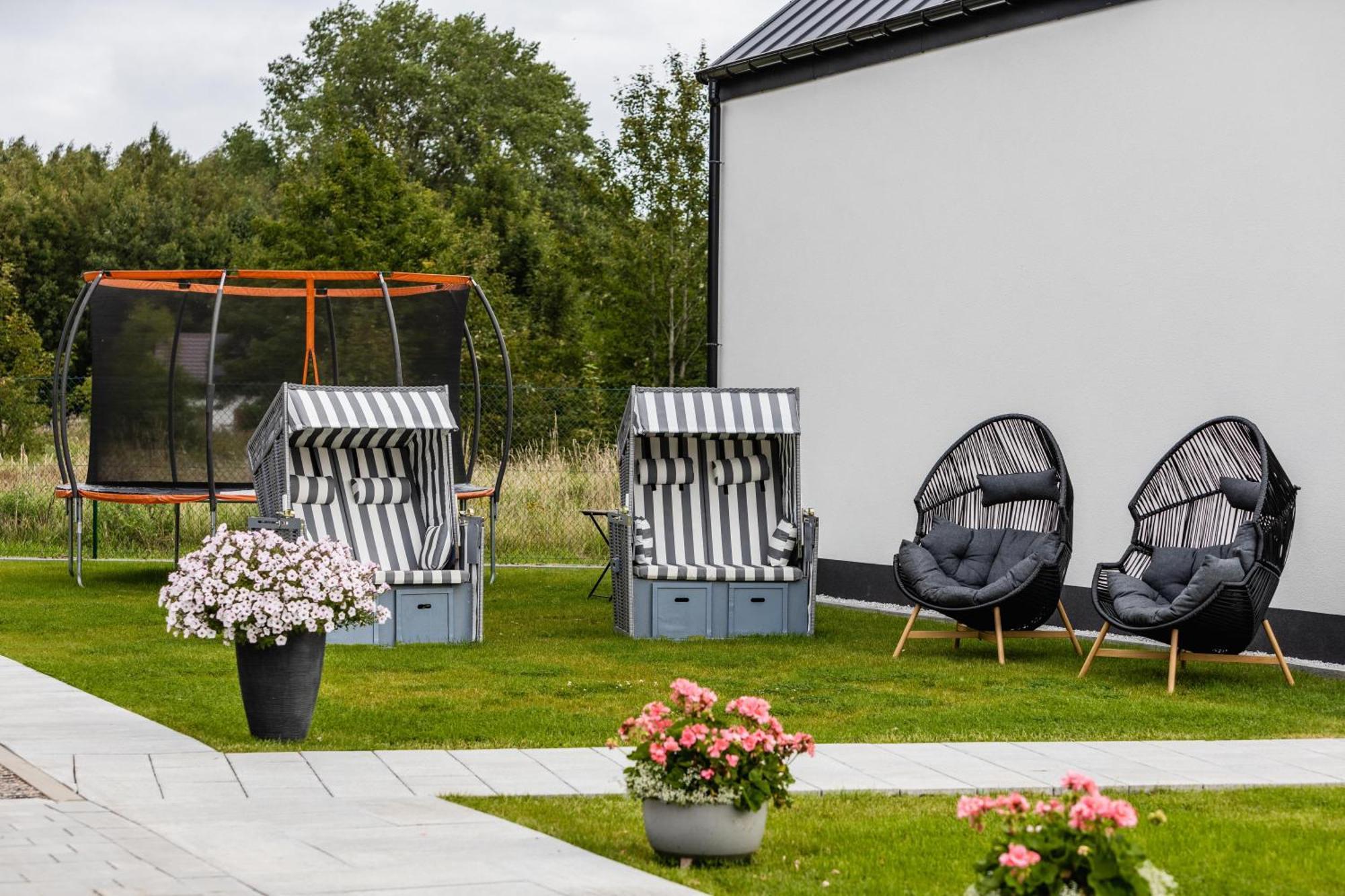 Ferienhaeuser Natureck - Zakatek Natury Rewal Esterno foto